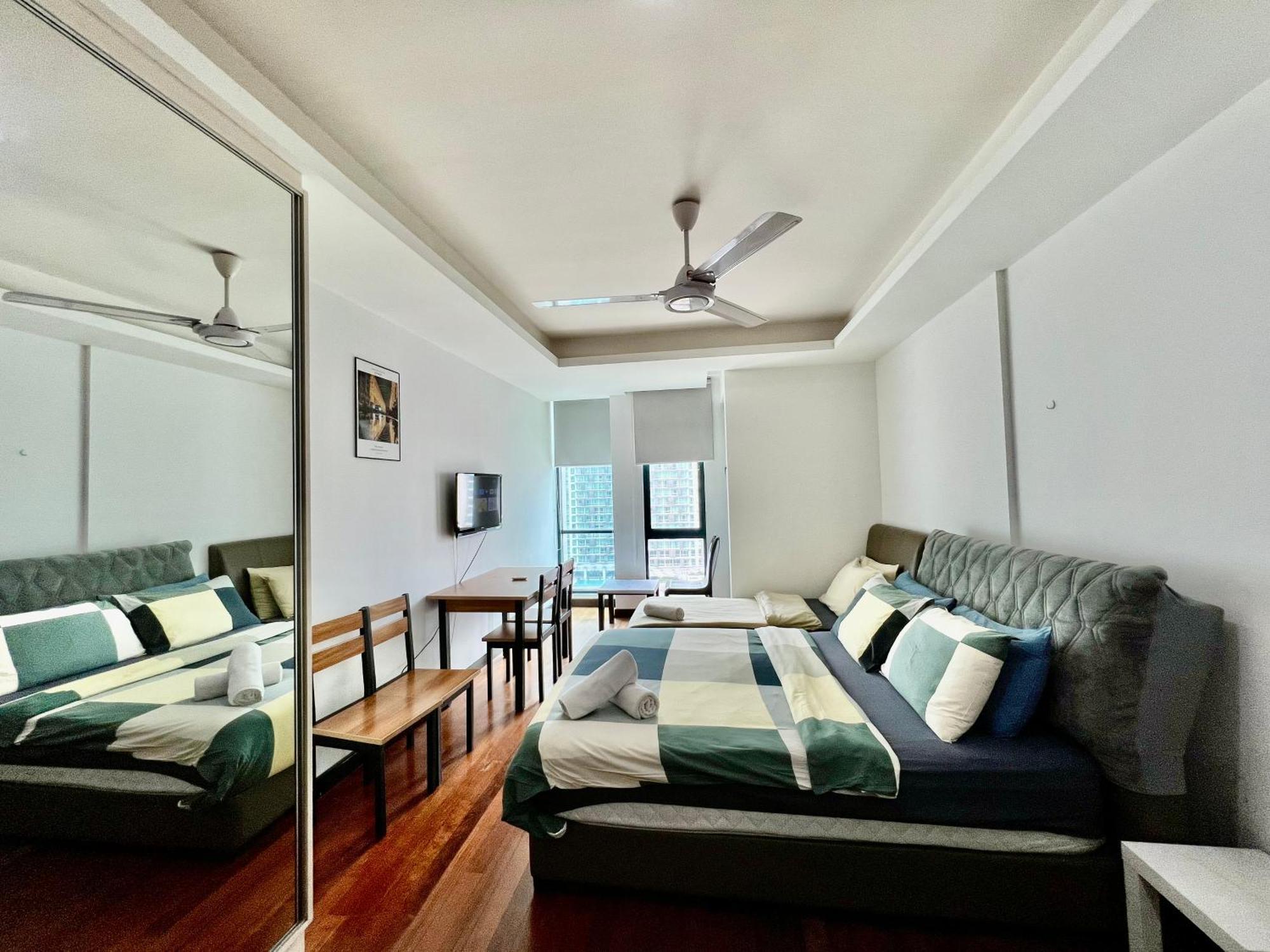 Couple Suite At Casa Residency 5 Mins Walk To Lrt, Jalan Alor & Bukit Bintang Куала Лумпур Екстериор снимка